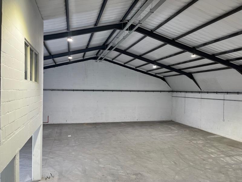 To Let Commercial Property for Rent in Retreat Industrial Western Cape